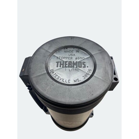 Marlboro Country Store Stainless Steel Vacuum Bottle 1.1 Quart With Insulated Ca - Picture 7 of 7